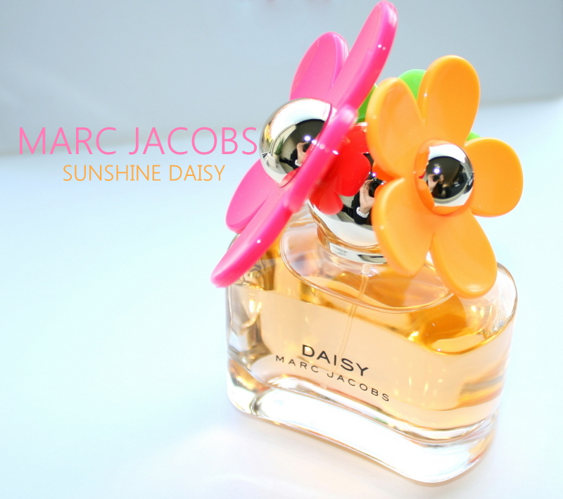 Marc-Jacobs-Sunshine-Daisy-5