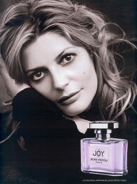 reklama-perfum-Jean-Patou-Enjoy